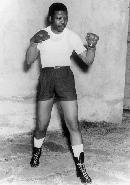 The young Mandela tried his hand in boxing.